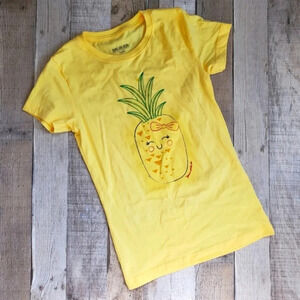 DEL SOL | Jamaica Pinapple Shirt in Yellow sz L